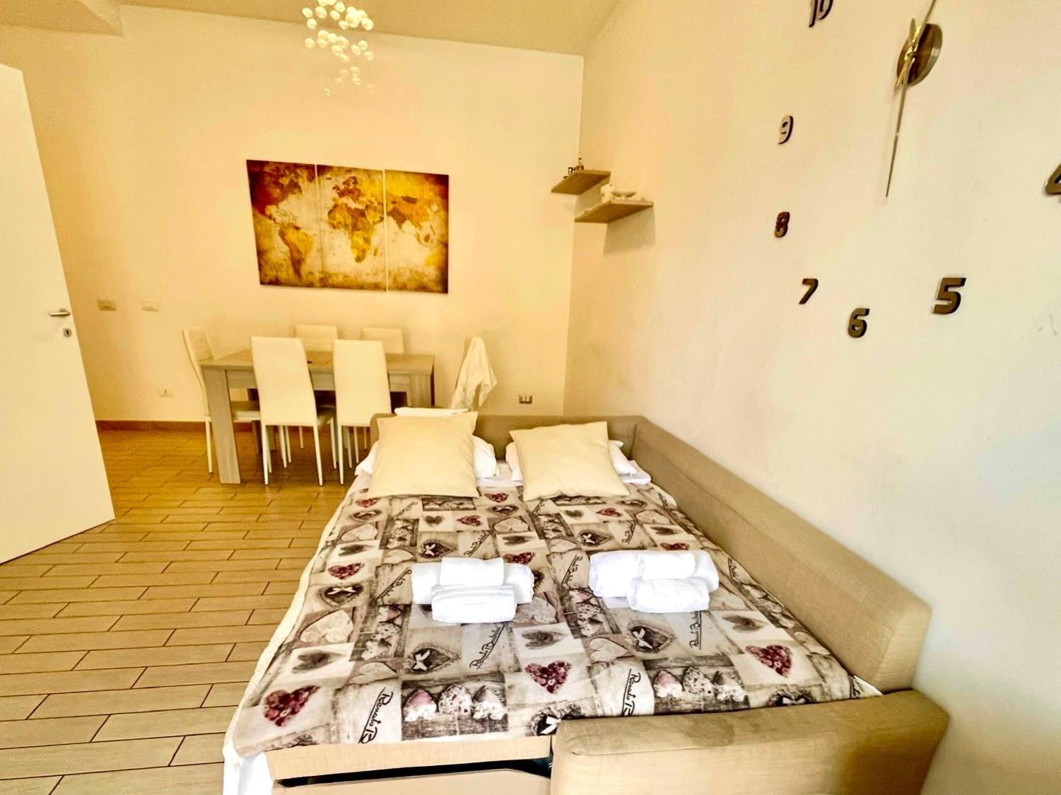 Domus Laterani By Jfm - Comfortable Apartment Big Terrace Colosseo Rome Buitenkant foto