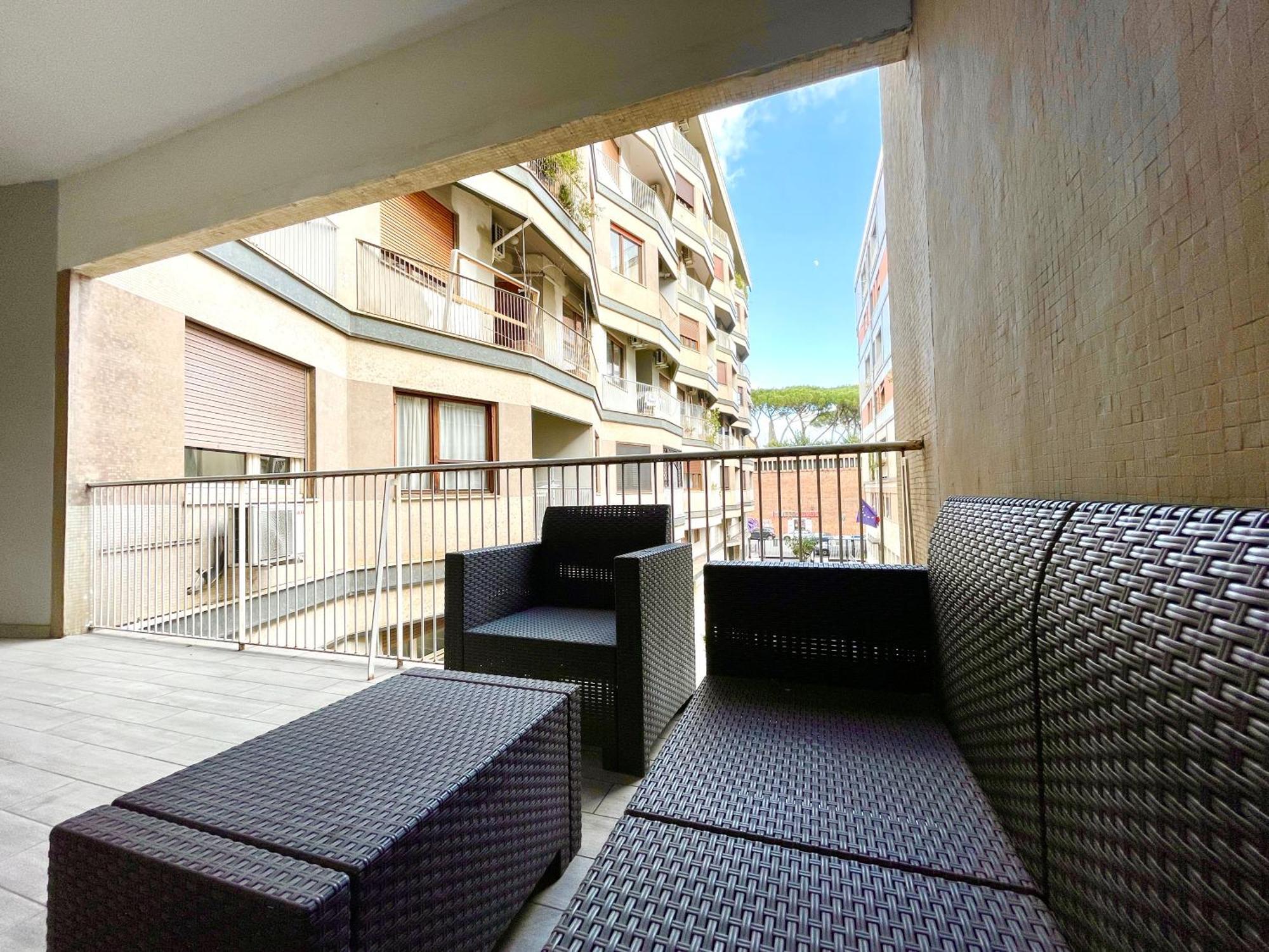 Domus Laterani By Jfm - Comfortable Apartment Big Terrace Colosseo Rome Buitenkant foto