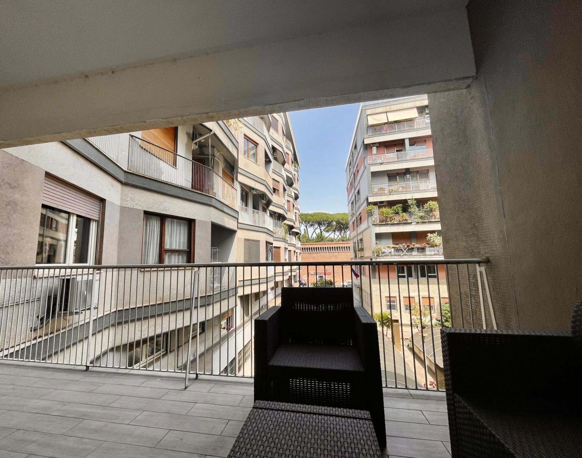 Domus Laterani By Jfm - Comfortable Apartment Big Terrace Colosseo Rome Buitenkant foto